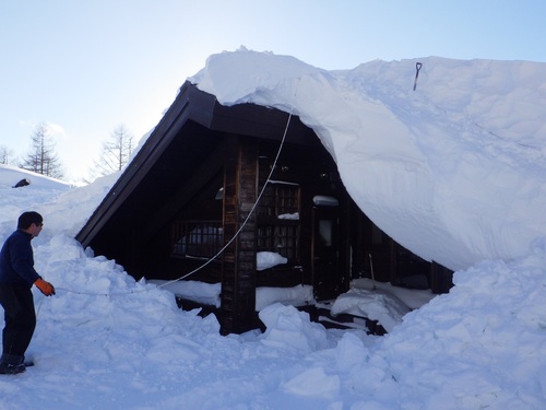 雪庇を落とした後